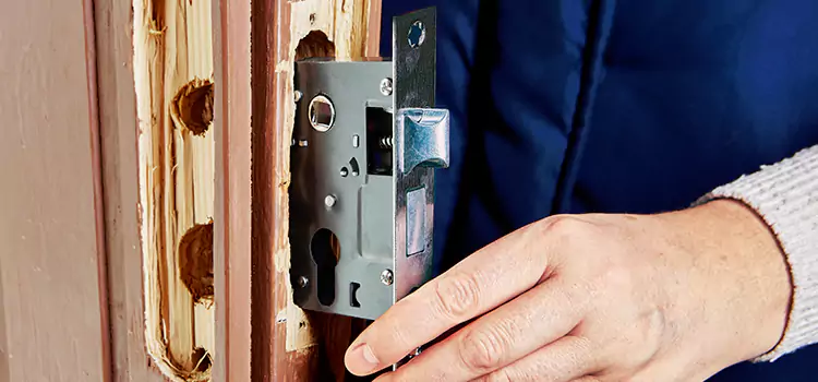 Garage Door Lock Replacement Waterloo
